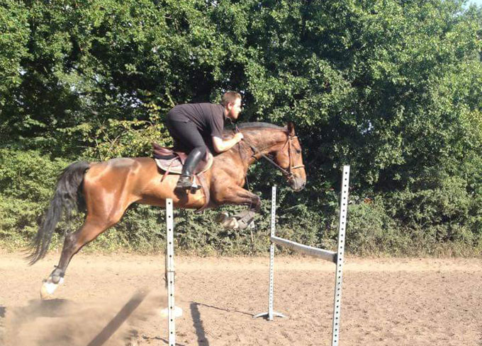 Préparation aux concours d'équitation à La Croix Saint-Ouen